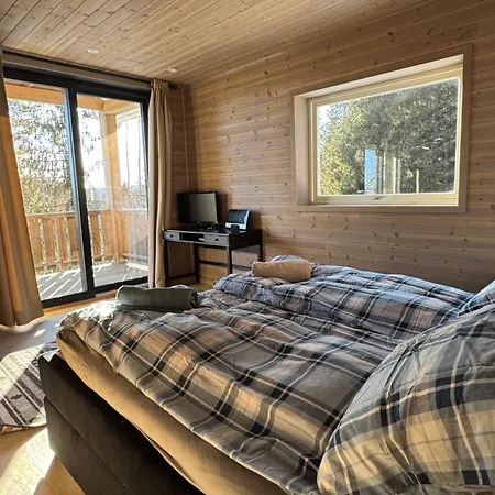 Villa Holiday Cabin With Hot Tub And Billiard Table Dokka